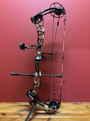 New Darton Consequence  2024 RH 50-60# Compound Bow Package 
