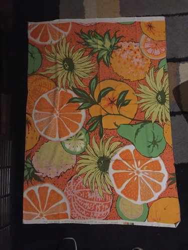 VTG 1960s DAVID & DASH DESIGNER FABRIC 1 YARD Oranges Fruits