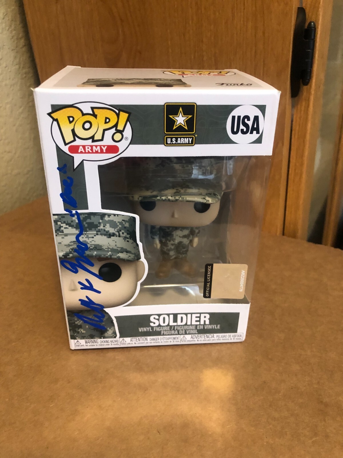 Funko Pop! Brandon Ingram サイン入り フィギュア Amazon.com: Funko Gold Vinyl: NBA - Brandon Ingram, New