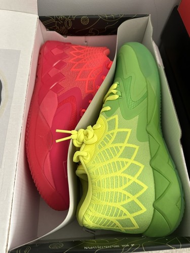 376682-01 Size 13 Ds
