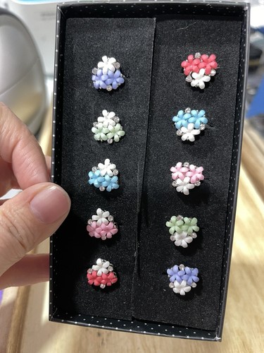 Paparazzi Rings- Starlet Shimmer- Kids Line- 10 Three Flower