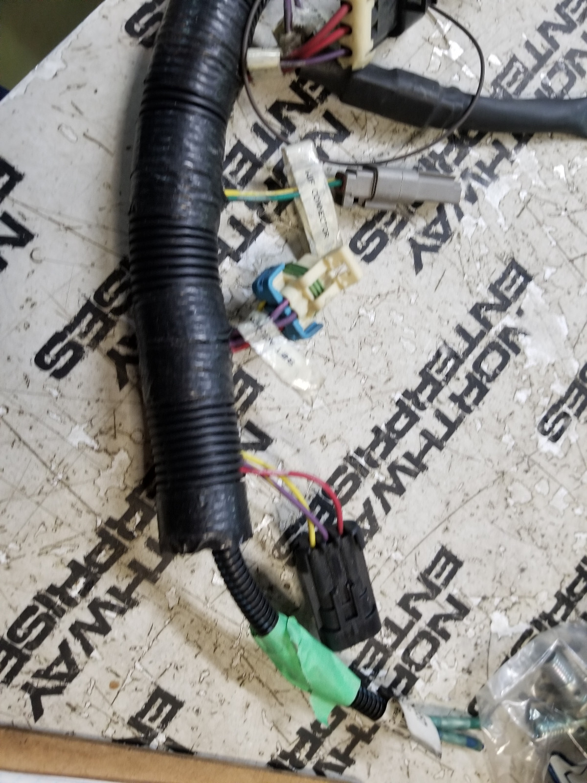 Mercury Cummins Marine 8M3000209 4939857  Engine Sensor Harness Hrn Non-Dts Strn - Picture 2 of 5