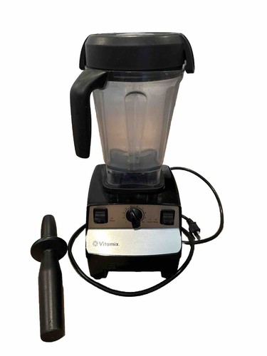 Vitamix VM0102D 5300 64oz. Countertop Blender - Black