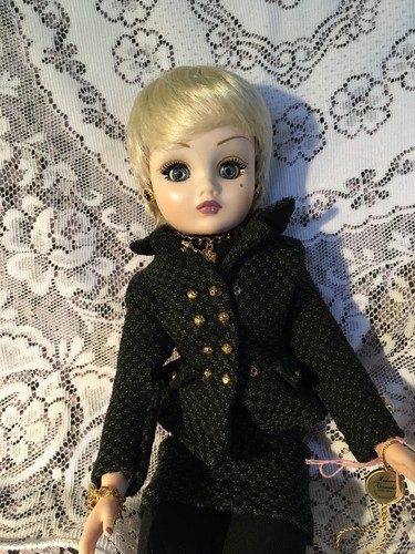 Madame Alexander Neiman Marcus St John Collection By Marie Gray 21