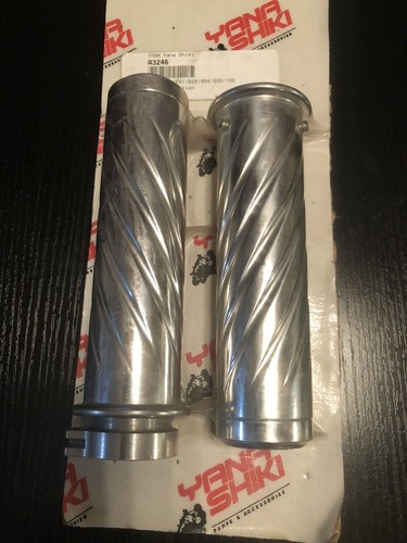 Yama Shiki A3246 Polished Swirl Design Grips Honda CBR 929