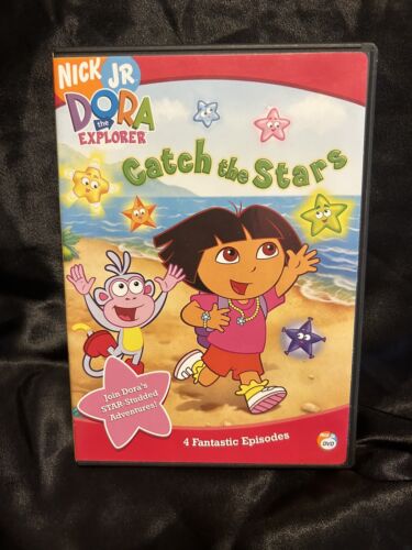 Dora The Explorer DVD Bundle In Vintage Zip Around Face Case