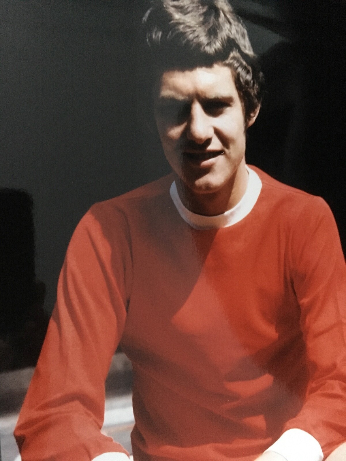 BRIAN KIDD - FORMER MANCHESTER UNITED FOOTBALLER - EXCELLENT UNSIGNED PHOTOGRAPH