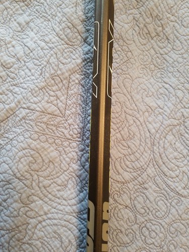 STX Surgeon 300 on Stallion 7000 Lacrosse