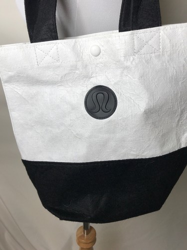 LULULEMON Felt Tyvek Reusable Shopping Gift Bag Purse Tote Black White 12