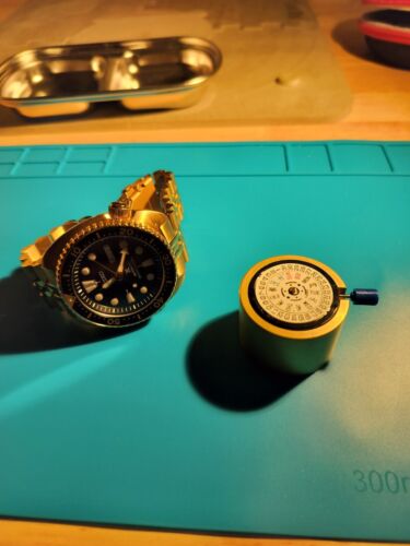 Genuine SEIKO 4R36 Watch Movement Date/Day Made in Japan Genuine SEIKO 4R36 Watch Movement Date/Day Made in Japan