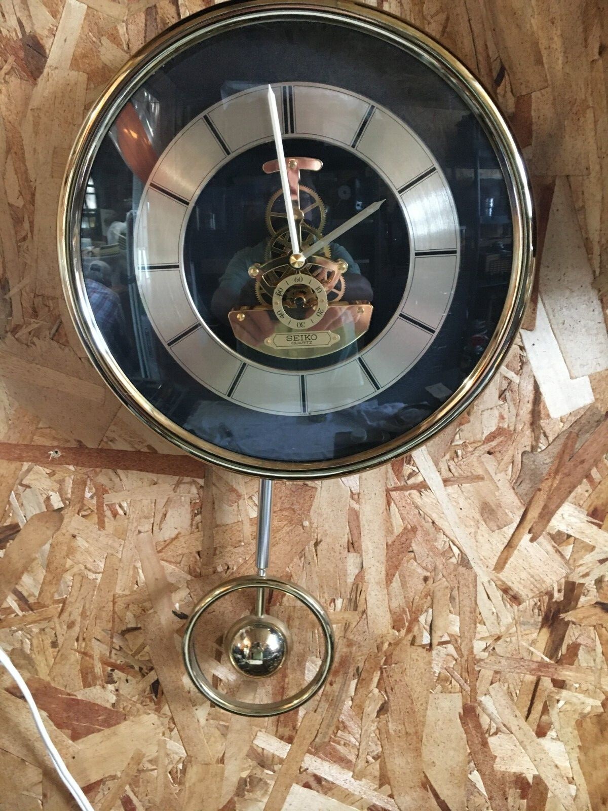 WORKING Vintage Seiko Skeleton Quartz Wall Clock Japan QAX101G 12402
