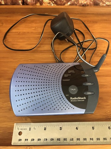 Radio Shack 900 MHz Wireless Intercom W/Audio & Weather Radio Input 1 Unit +AC