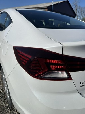 19 20 HYUNDAI ELANTRA Tail Light Lamp Driver Left