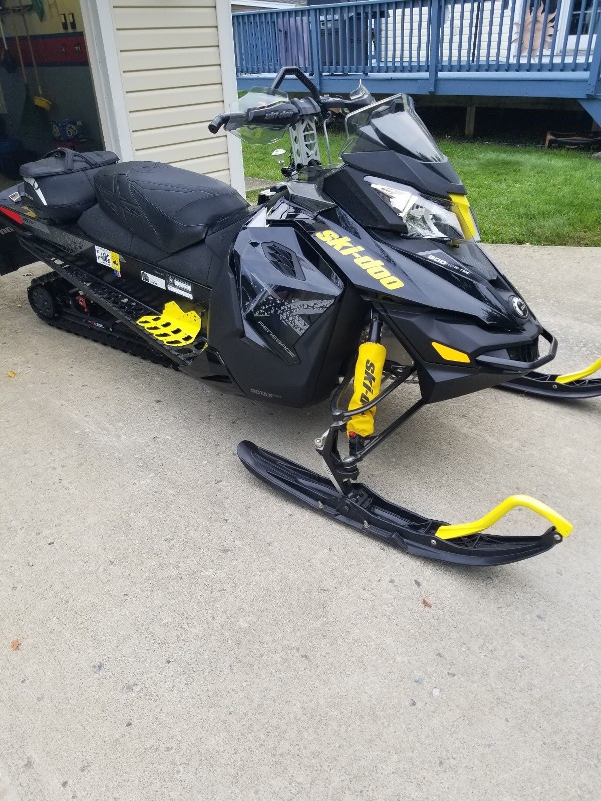 2016 SKI-DOO Renagade 600 X