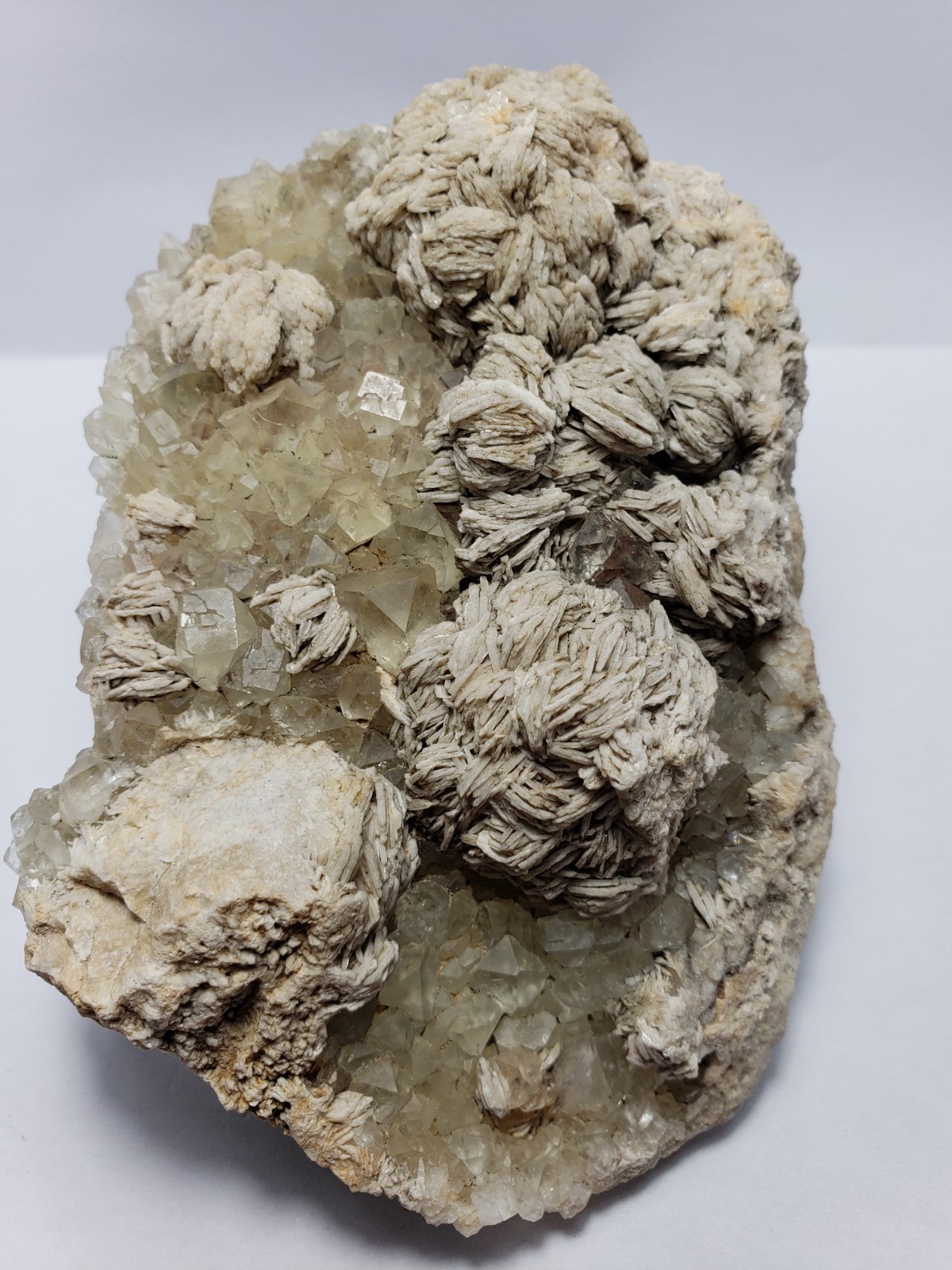 420g NEW Find Green Fluorite/Barite Crystal GEM Mineral Specimen Ontario,Canada