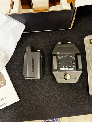 【訳あり】SHURE GLXD16 Shure GLXD16+ Guitar Pedal System w/ Cable, UPC 042406695954