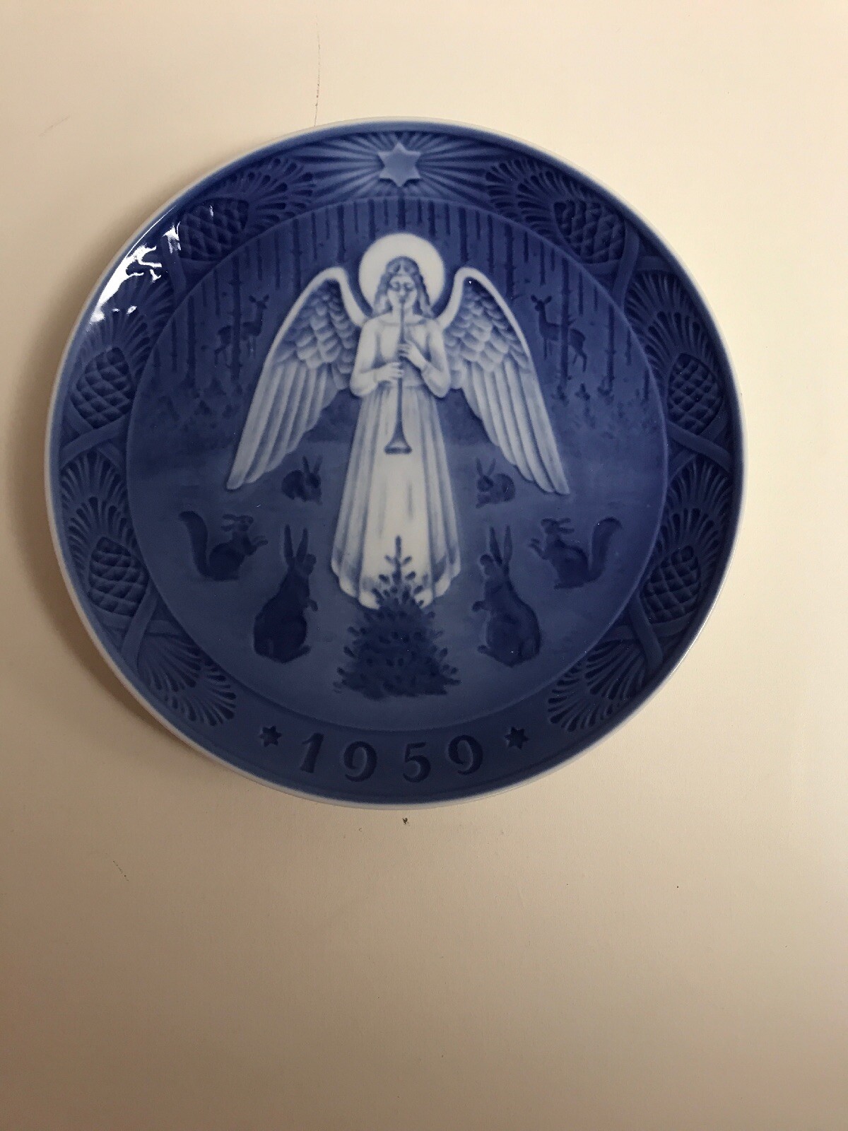 Royal Copenhagen Christmas plate, 1959, Julen At Christmas Night Used