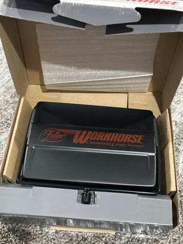 1 New in Box Fuller Brush Co Workhorse Commercial Carpet Sweeper 39357