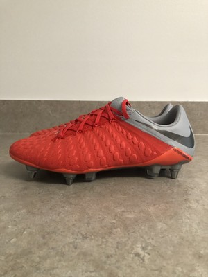 hypervenom phantom size 8