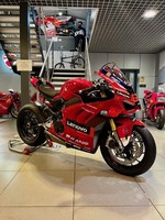 BRAND NEW DUCATI V4 PANIGALE PECCO BAGNAIA REPLICA NO.168/260