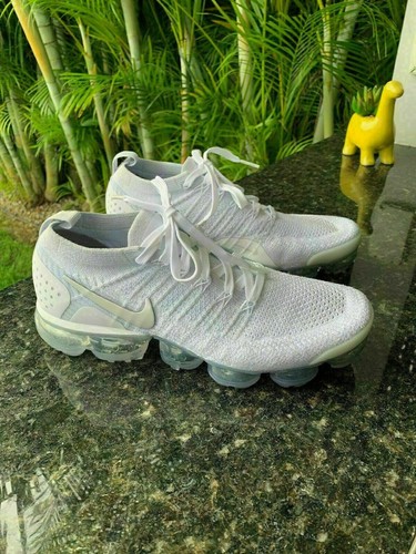 nike air vapormax flyknit 2 white vast grey