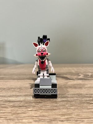 Five Nights at Freddy s Funtime Foxy With Stage Left 12682 Construction Set New