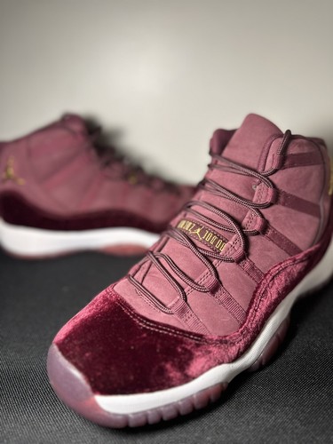 jordan retro 11 night maroon