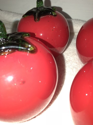 Lot of 4 Murano Style Hand blown Glass Vegetables Red Tomato Tomato’s