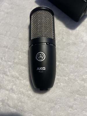AKG P220 High-Performance Large Diaphragm True Condenser Microphone