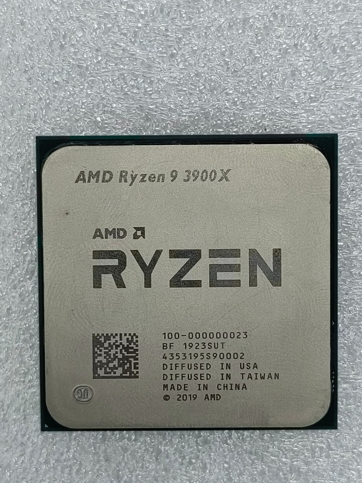AMD Ryzen 9 3900X Desktop CPU Processor AM4 R9 12 cores 105W