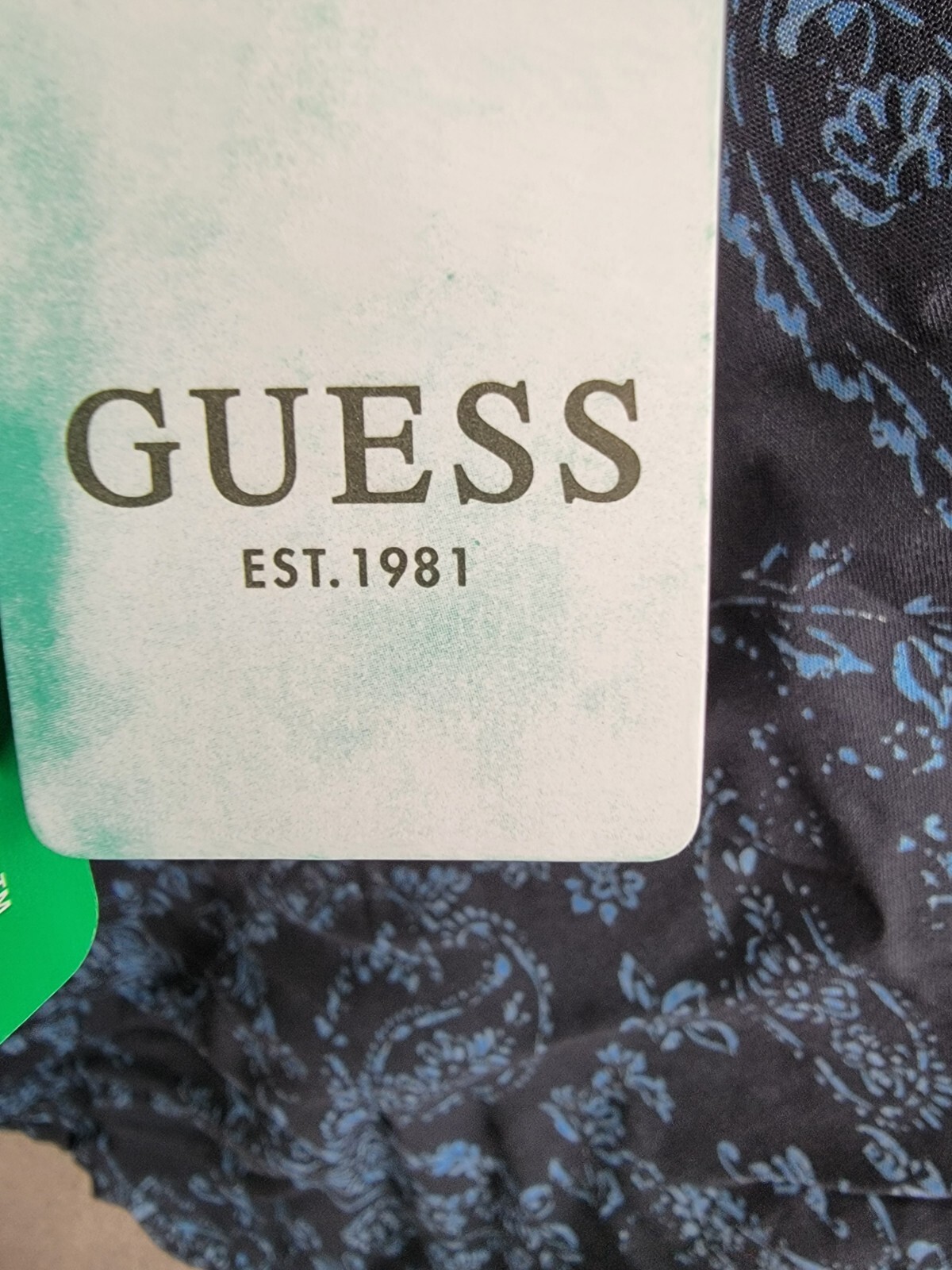 GUESS Paisley Print Long-Sleeve Shirt Men's S Black/Blue Button Front Closure - Picture 17 of 18