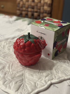 LE CREUSET RASPBERRY COCOTTE