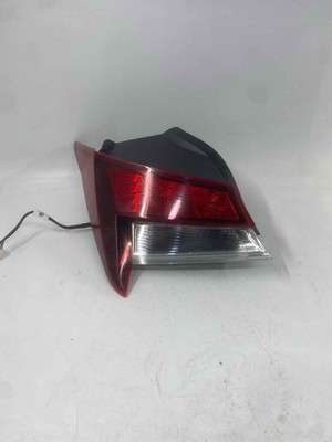 21 22 23 HYUNDAI ELANTRA Tail Light Assembly Driver Side Left