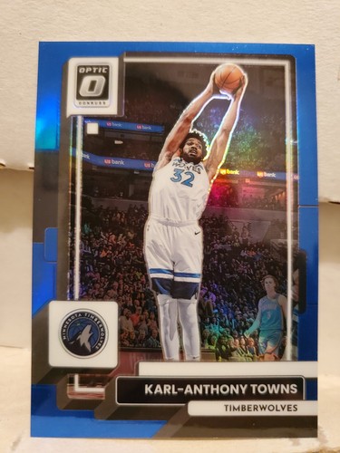 Karl-Anthony Towns 2022-23 Donruss Optic #50 Blue Prizm /49