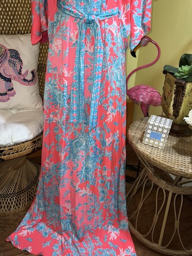 Pre-owned Lilly Pulitzer Carmynn Maxi Caftan Coral Spritz Shelly Bay Size Xs,s,m ? In Multicolor