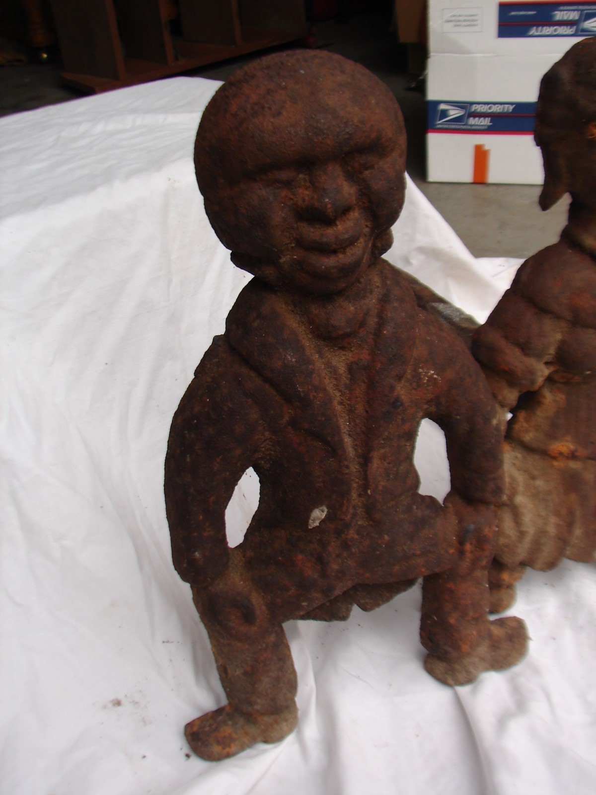 ANTIQUE IRON FIGURAL MAMMY AND COOK FIRE PLACE ANDIRONS BLACK AMERICANA 1800's