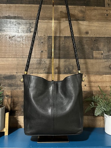 Bottega Veneta Marco Polo Shoulder Bag Vintage Black Leather Bottega Veneta Marco Polo Shoulder Bag Vintage Black Leather