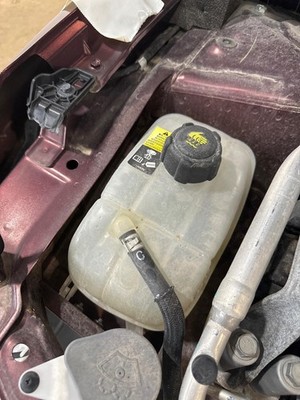 20 21 22 23 24 NISSAN SENTRA Coolant Overflow Reservoir Bottle
