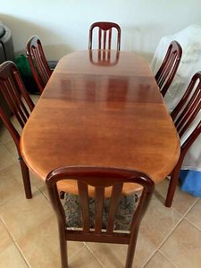 Extendable dining room timber table with 6 chairs | Dining Tables