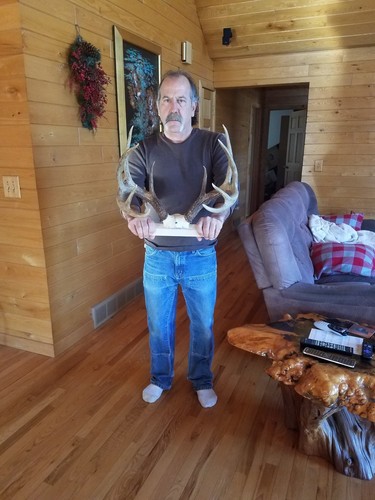 10 Point Antlers On original Skull Near Perfect net score 150 6/8