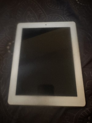 Apple iPad 2nd Generation 16GB Wi-Fi A1395 Silver LOCKED