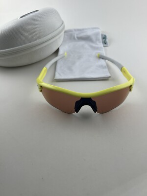 Oakley Radar Edge Mellow Yellow G30 Iridium OO9184-02 White Ear Socks Icons Golf