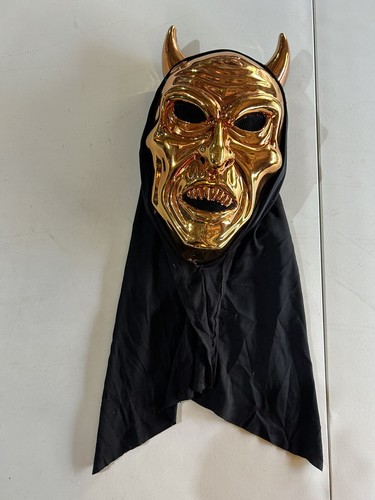 非売品 Madsaki マッドサキ alienegra mask ポストカード 非売品 Madsaki マッドサキ alienegra mask ポストカード