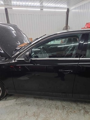 Used Left Front Door fits: AUDI A4 Left 12 13 14 15 16