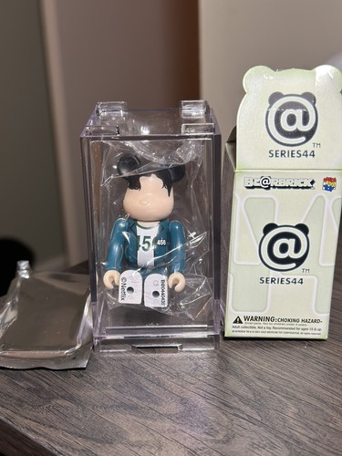 Bearbrick Be@rbrick 100% Series 44- Squid Game Player 456