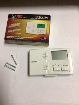 LUXPRO P711 Delux 5/2 or 7 day or Non-Programable Thermostat 