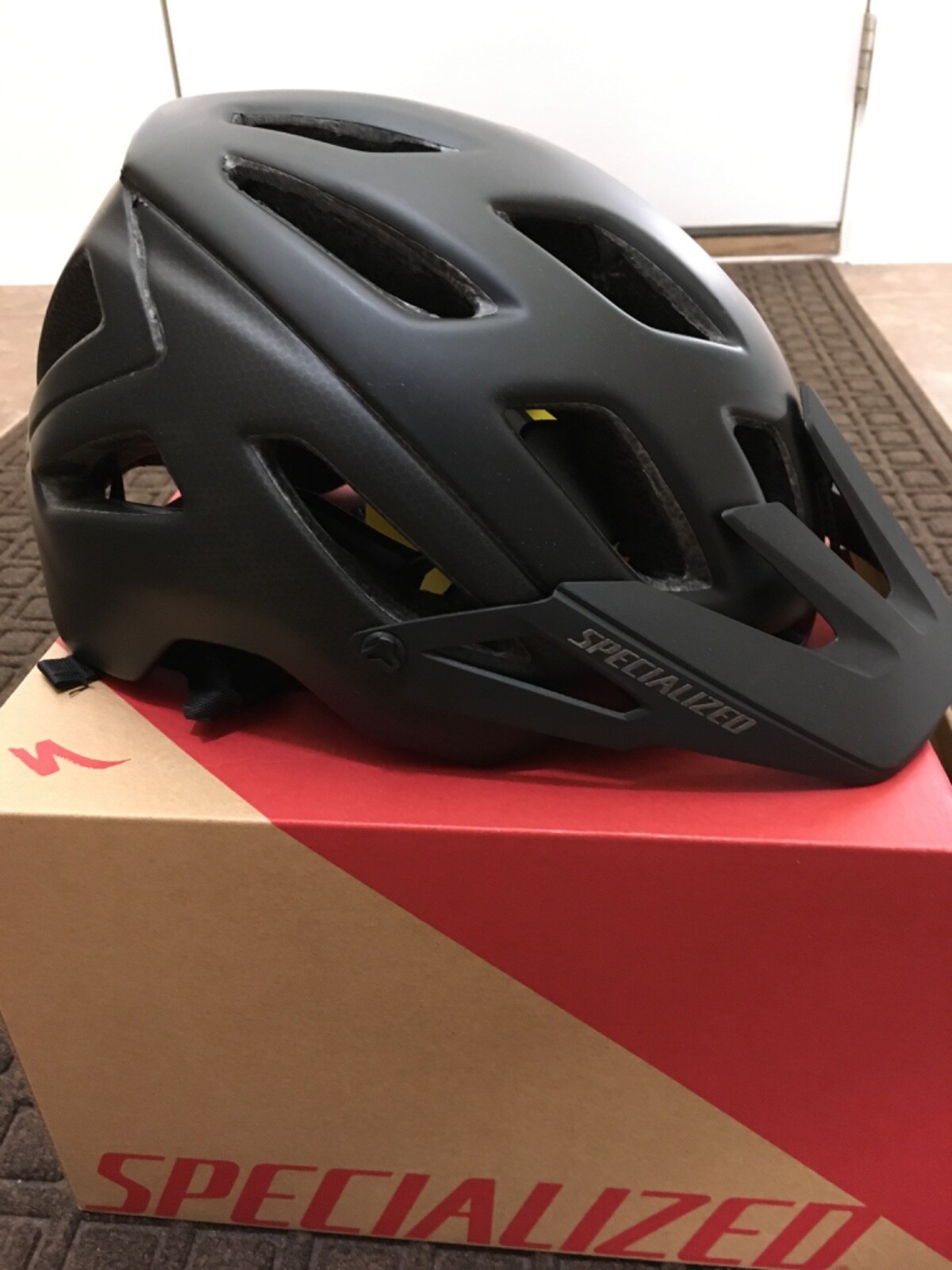 NEW Specialized Ambush Small MIPS Mountain road Bike Helmet Matte Black Gray