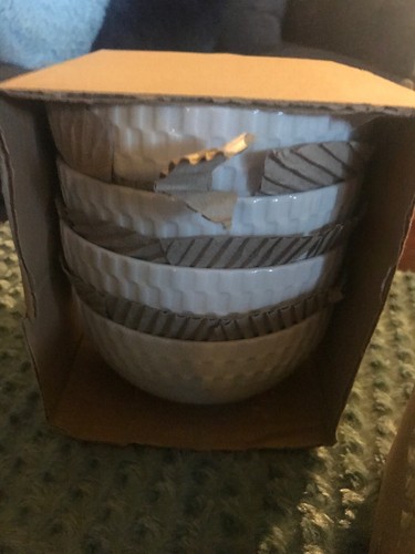 Pfaltzgraff Laurel White Porcelain Set of 4 Soup Bowls