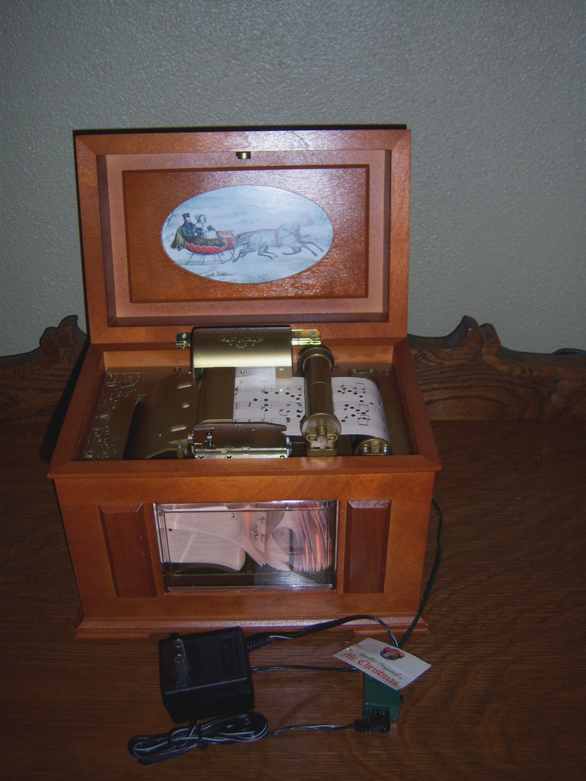 90's MR. CHRISTMAS Music In Motion Wooden Music Box Player Piano