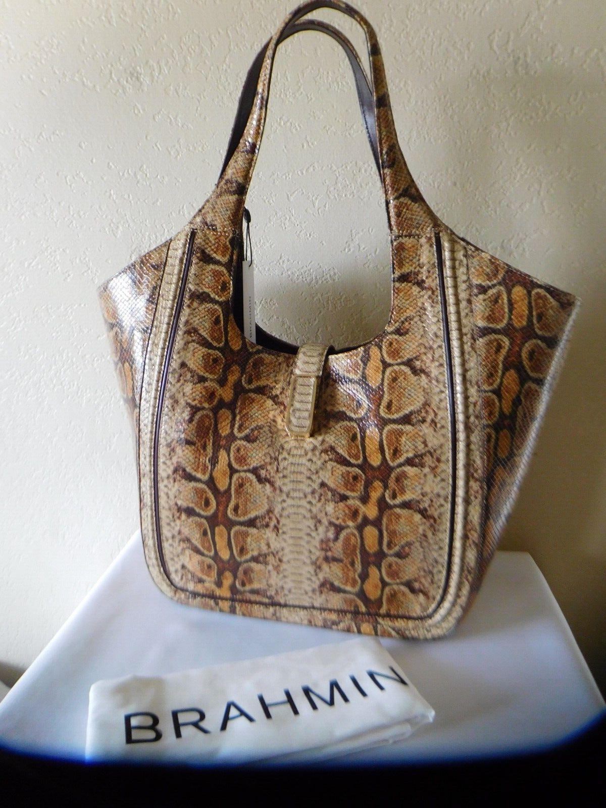 New Brahmin Melbourne Carla Hazelnut Shenandoa Embossed Leather